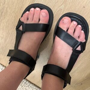 Abercrombie & Fitch Sandals